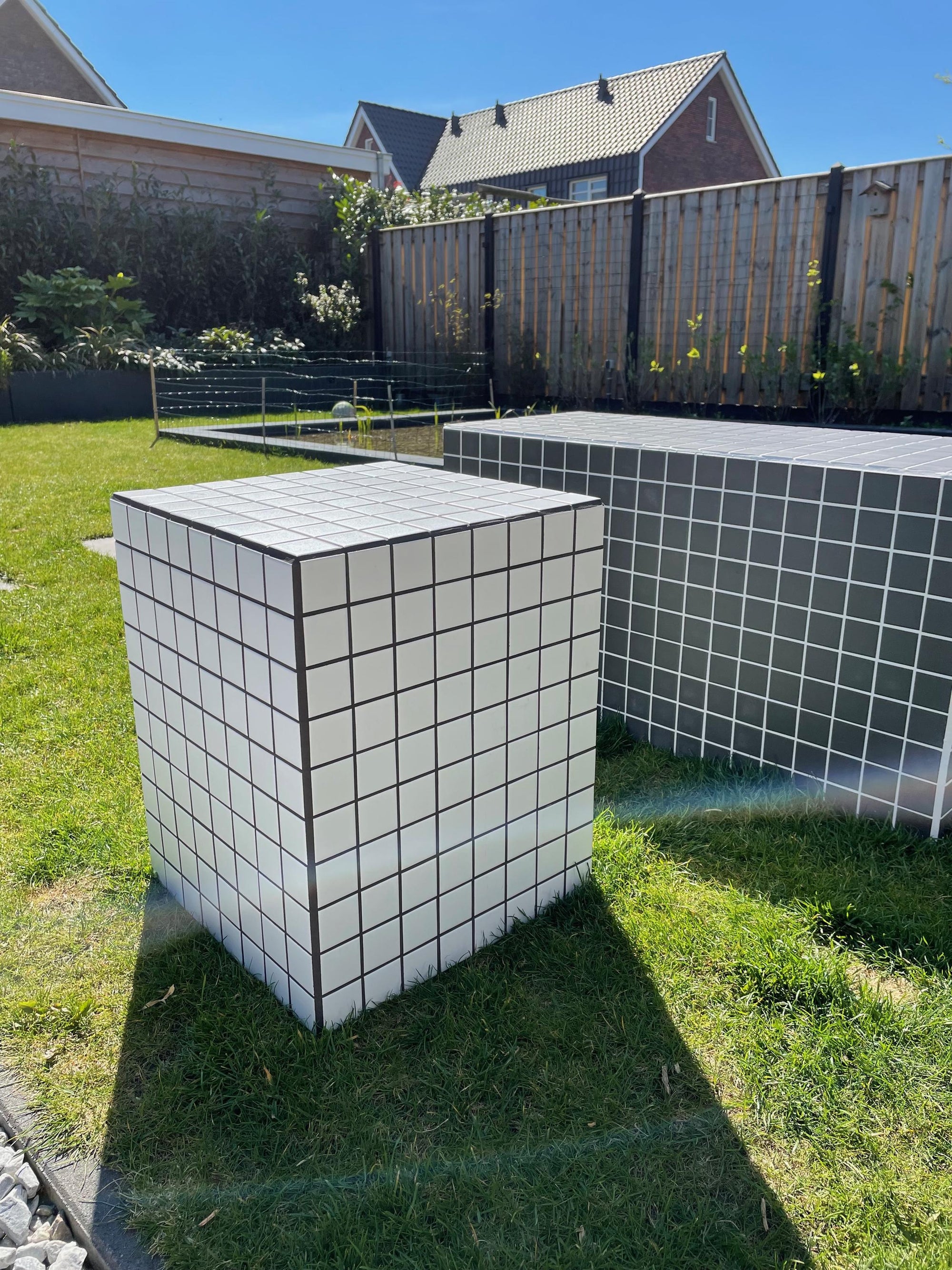 "Maxi" Mosaic Cube